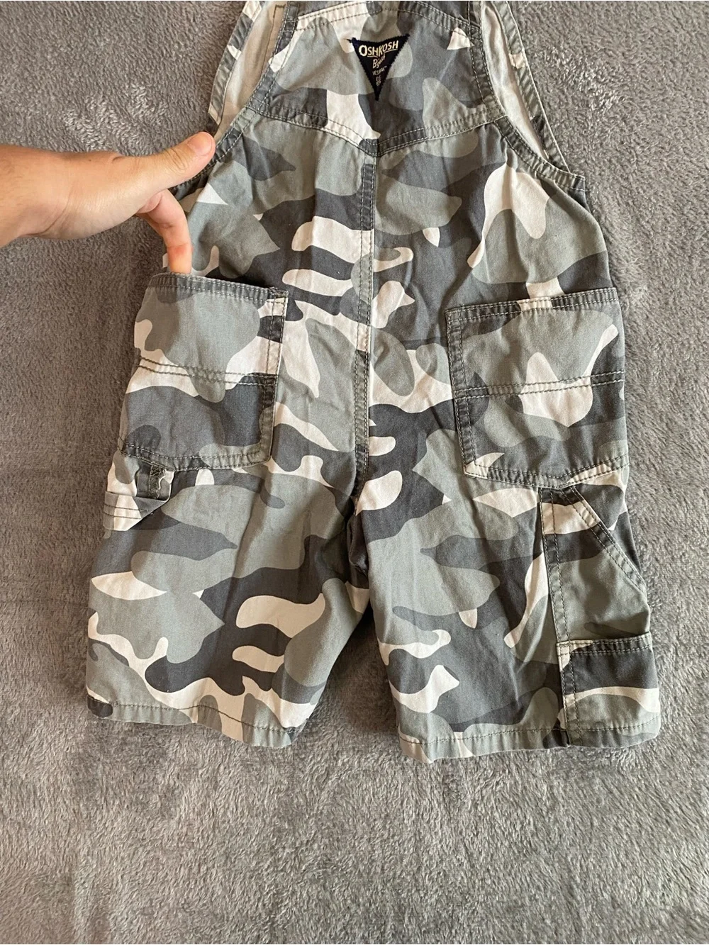 OshKosh B'gosh Toddler Gray Camo Short Overalls 5T Military Outdoor 90s Gorpcore